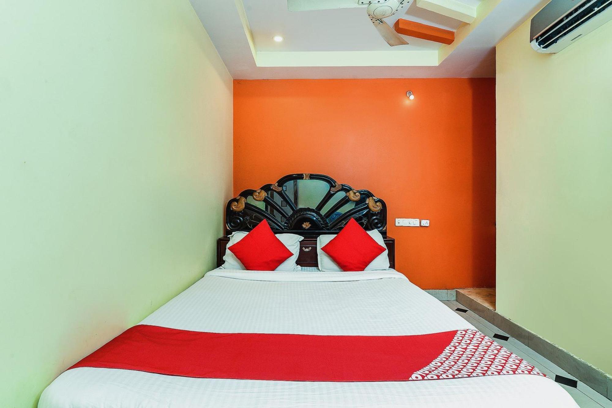 Hotel O Sindhura Guest House Raspari Palao Экстерьер фото